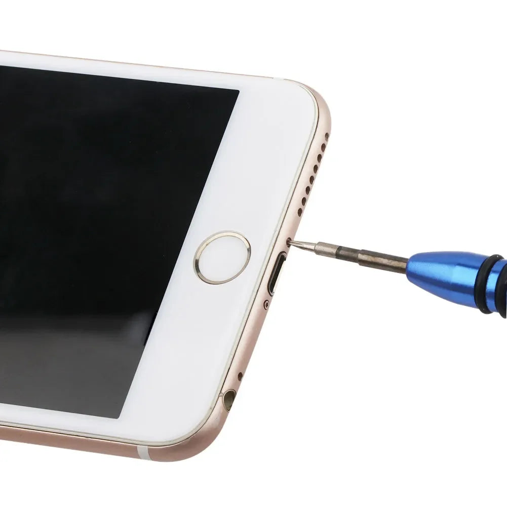 Tournevis de précision torx en utilisation